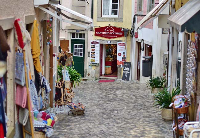 The traditional streets of Sintra