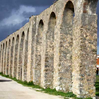 Aqueduto de Óbidos Aqueduct