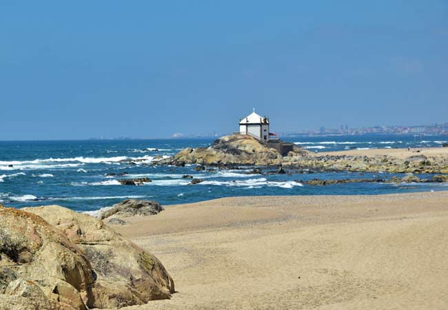 Praia do Senhor da Pedra