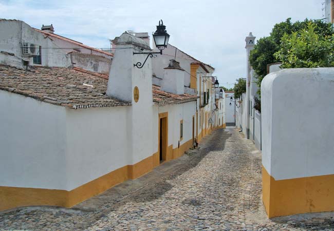 traditional streets of Evora