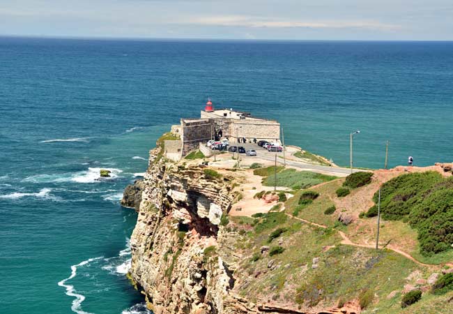 São Miguel Arcanjo Fort waves surfing