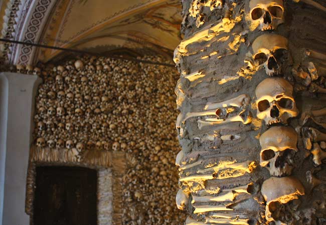 Capela dos Ossos Evora chapelle ossements 