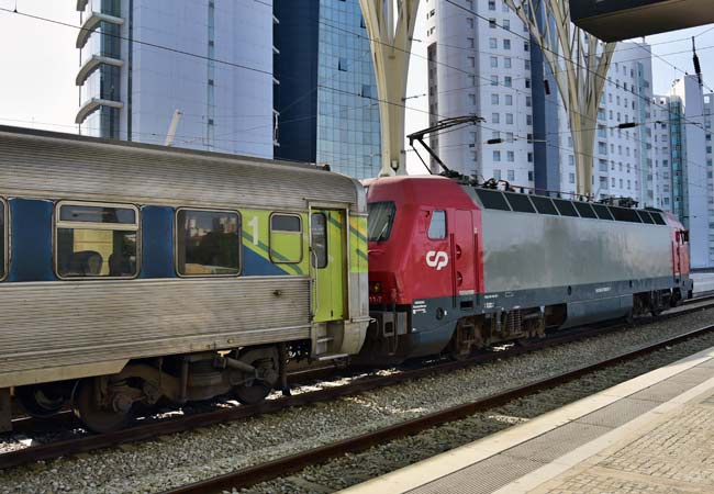 Le train Intercidade pour Coimbra.