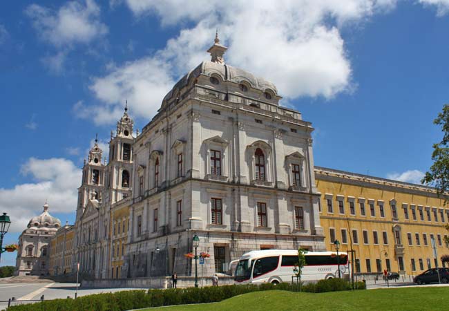  Palacio de Mafra torre della Regina