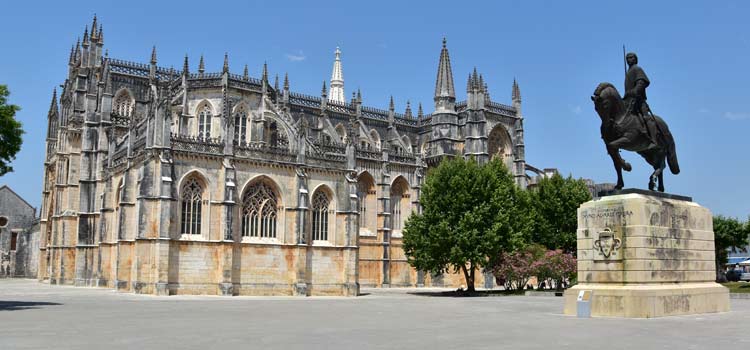 Le monastère de Batalha Portugal