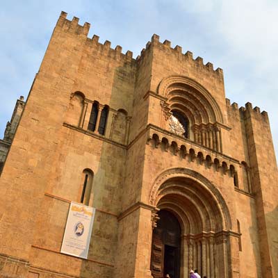 Sé Velha  die Alte Kathedrale coimbra