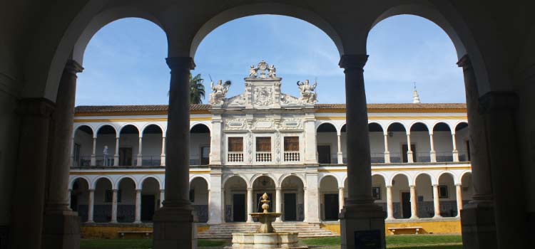 Die Universität von Evora